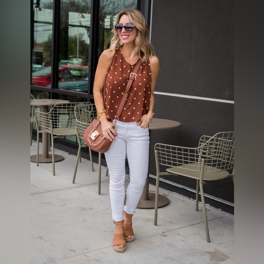 Gibson x Hi Sugerplum Resortwear - NWT - Tie Neck Flowy Top - Polka Dot